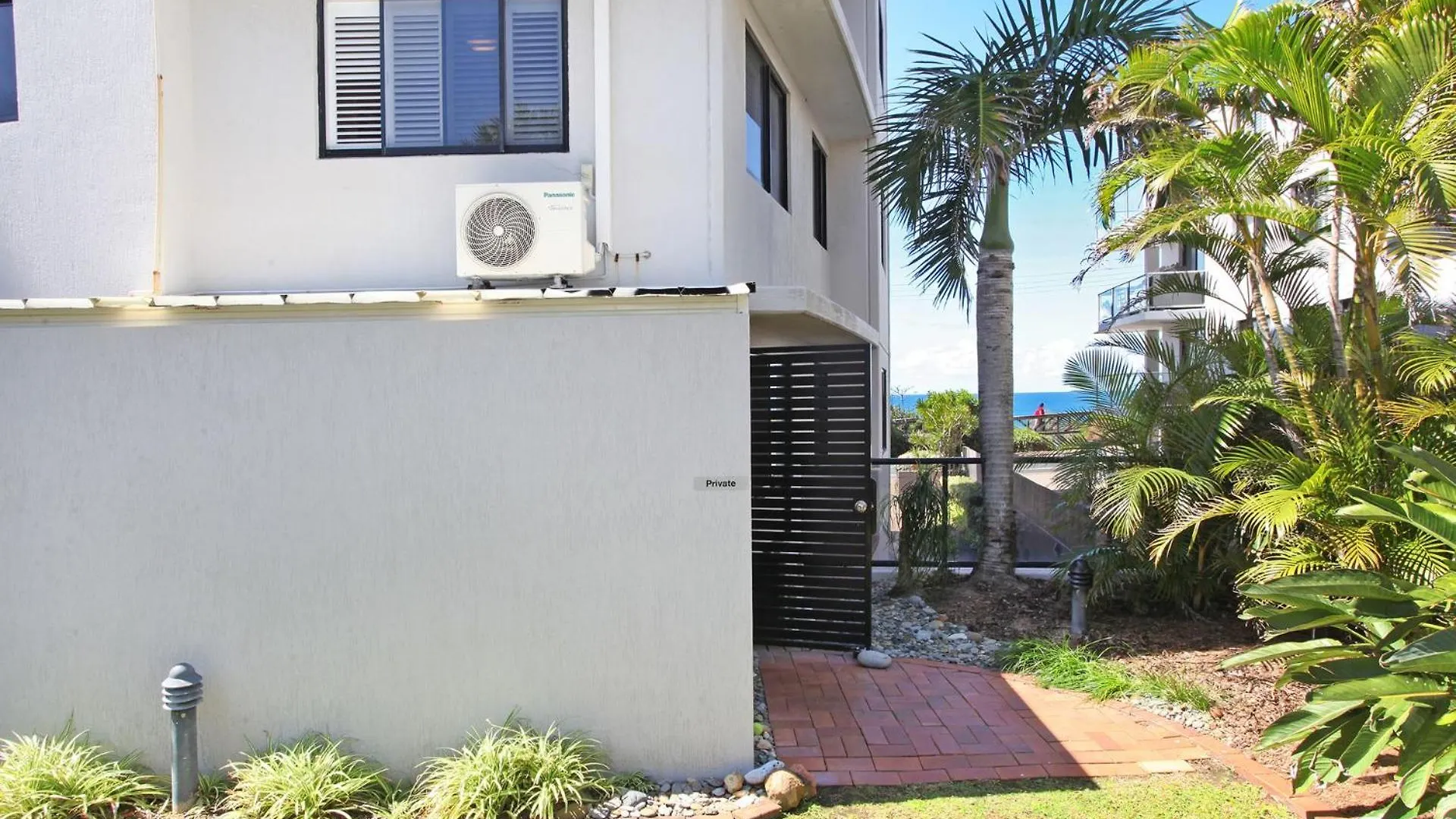 Unit 1 Phoenix Coolum Beach 0*,  Australien